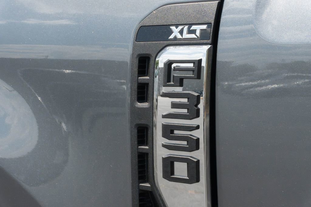 New 2026 Ford F350 XLT AWD/4WD image 3