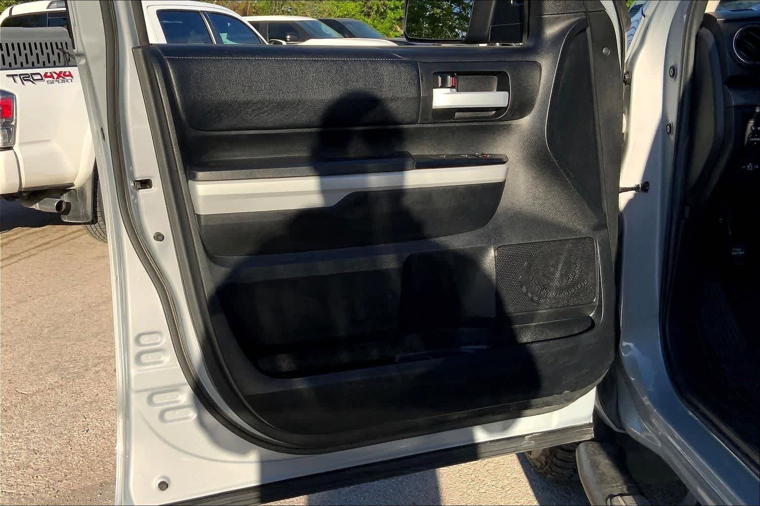 Used 2021 Toyota Tundra SR5 w/ SR5 Leather Package RWD image 21