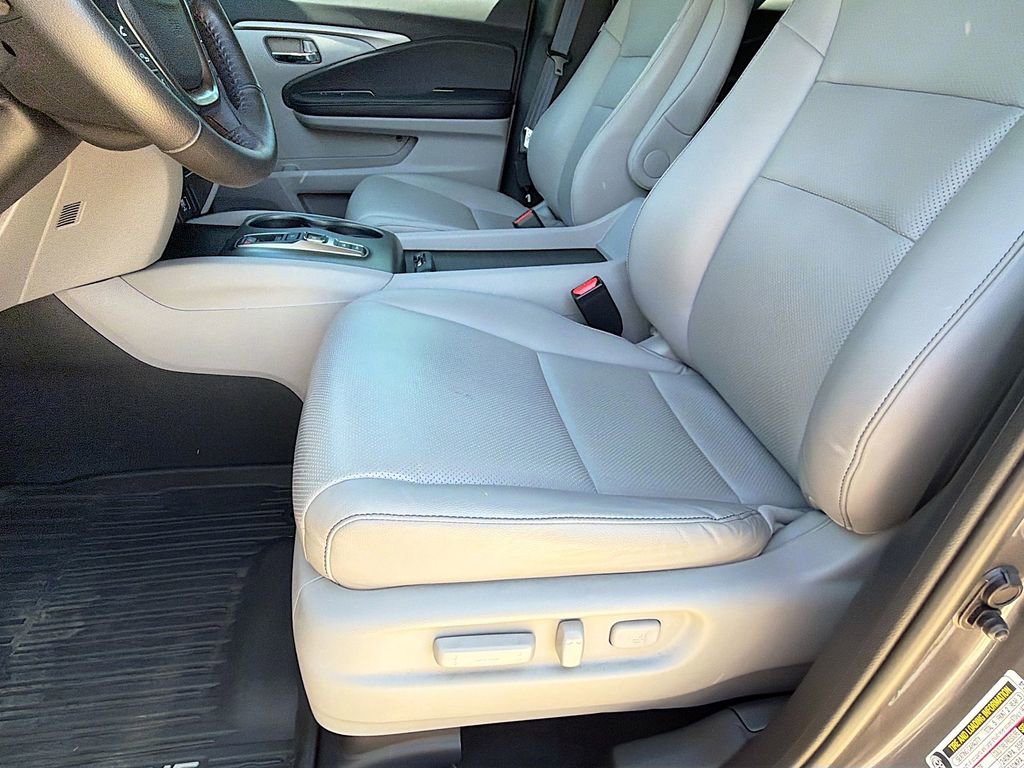 Used 2023 Honda Ridgeline RTL image 14