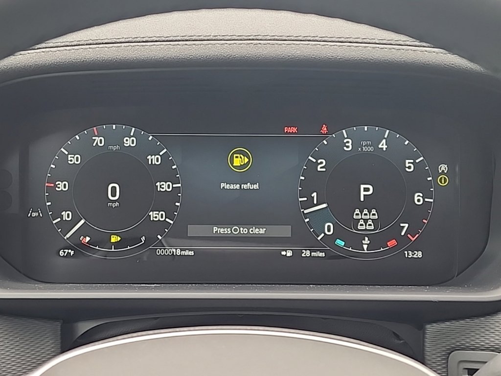 New 2026 Land Rover Discovery Limited Edition AWD/4WD image 27