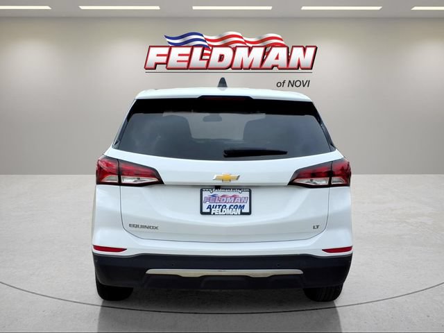 Used 2024 Chevrolet Equinox LT w/ LPO, Floor Liner Package FWD image 4