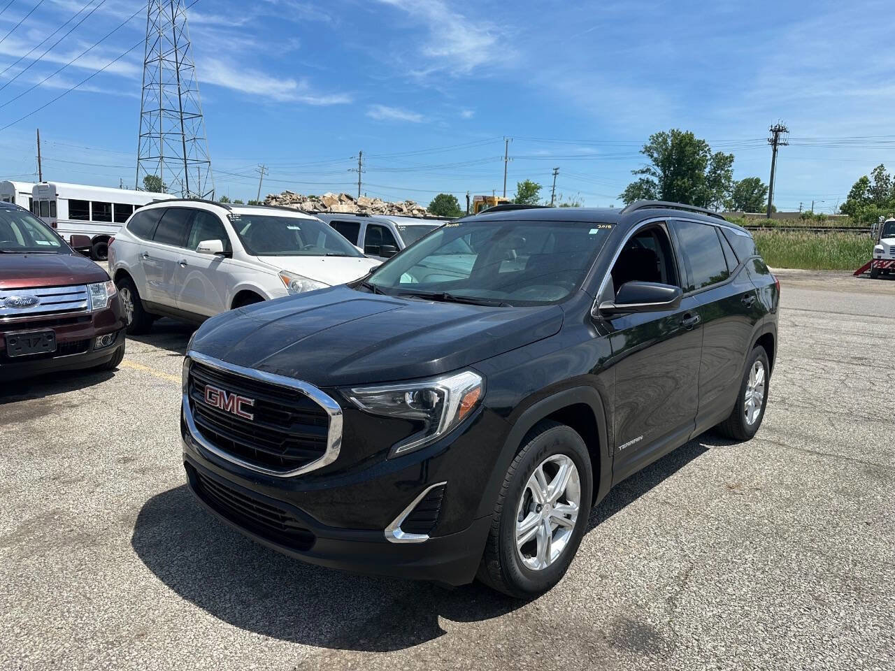 Used 2018 GMC Terrain SLE w/ Driver Convenience Package FWD image 1