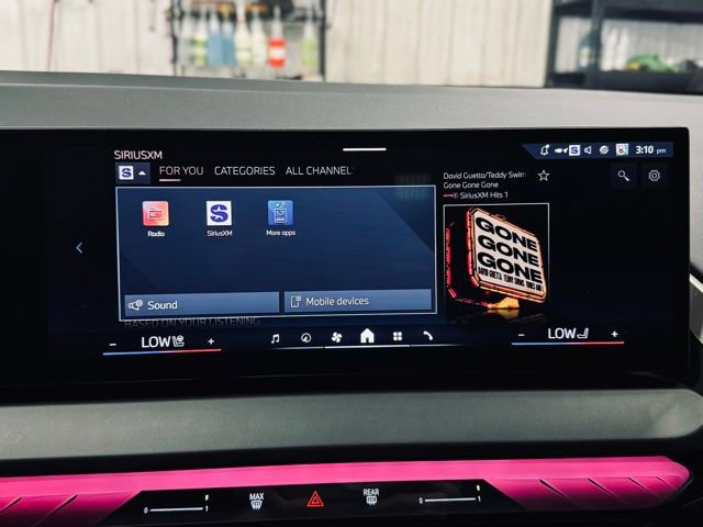 Certified 2025 BMW X3 xDrive30i w/ Premium Package image 32