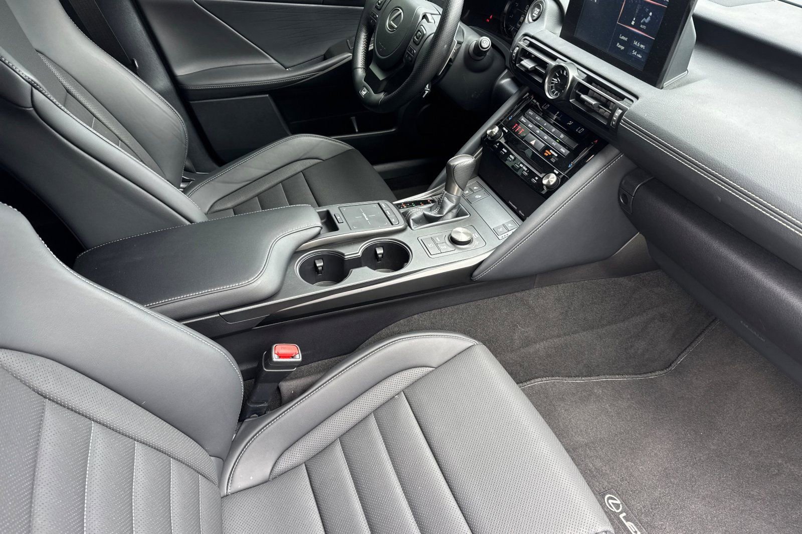 Used 2025 Lexus IS 350 F Sport image 16