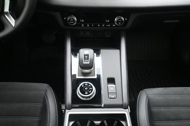 Used 2024 Mitsubishi Outlander SE AWD/4WD image 22