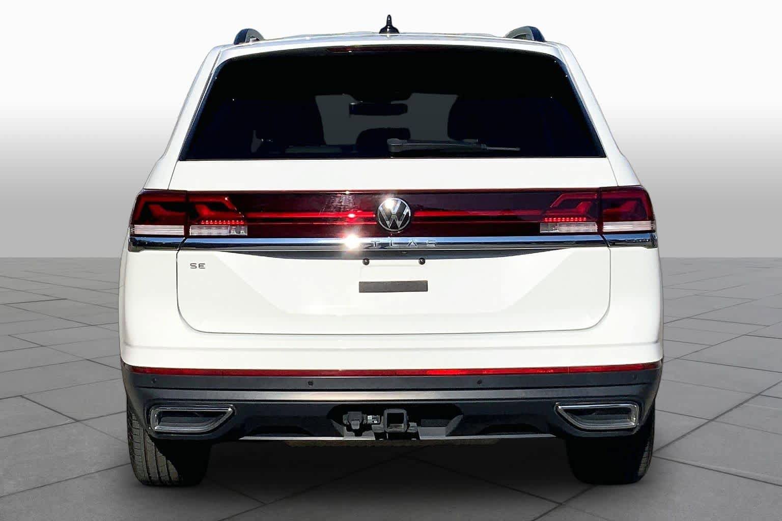 Used 2024 Volkswagen Atlas SE FWD image 5