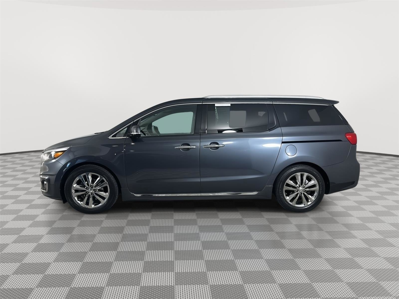 Used 2017 Kia Sedona SX Limited image 4
