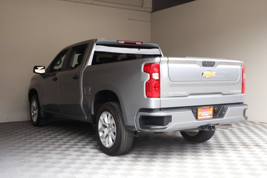 Used 2025 Chevrolet Silverado 1500 Custom RWD image 13