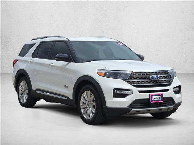 Used 2024 Ford Explorer King Ranch w/ Technology Package image 3