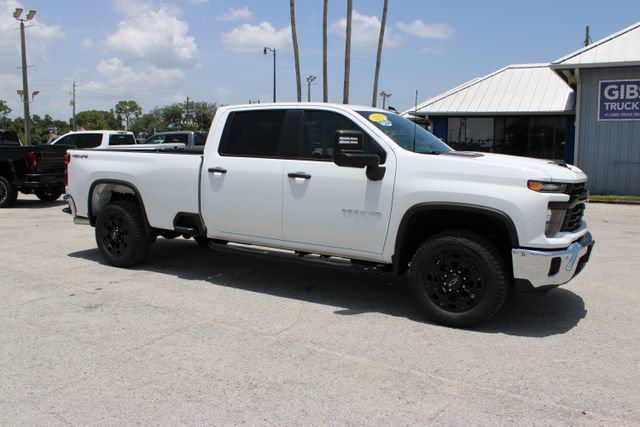 Used 2025 Chevrolet Silverado 2500 W/T w/ WT/CX Safety Package AWD/4WD image 14