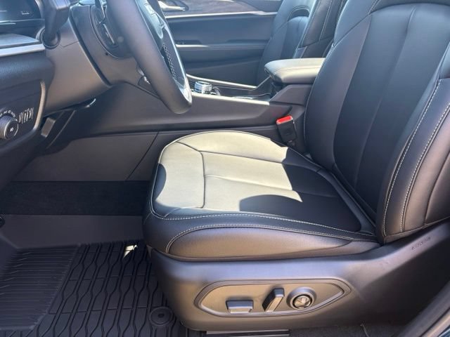 New 2026 Jeep Grand Cherokee Limited w/ Limited Altitude Package AWD/4WD image 10