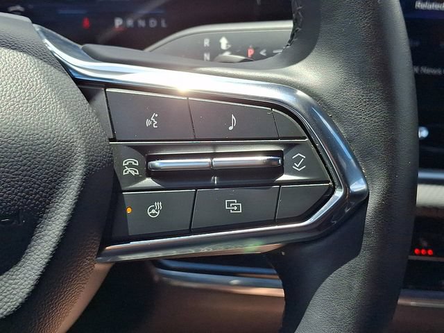 Used 2025 Chevrolet Equinox LT AWD/4WD image 23
