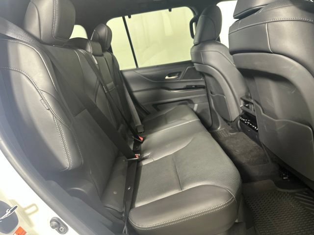Used 2025 Lexus LX 700h Luxury w/ Appearance Package AWD/4WD image 25