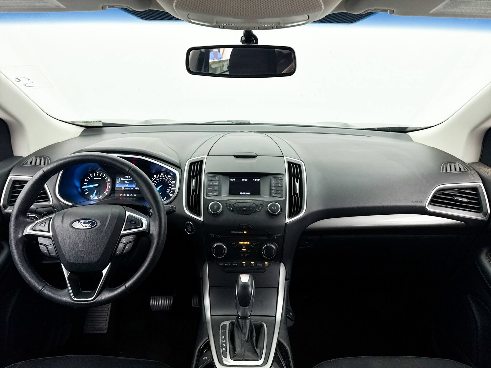 Used 2018 Ford Edge SEL AWD/4WD image 12