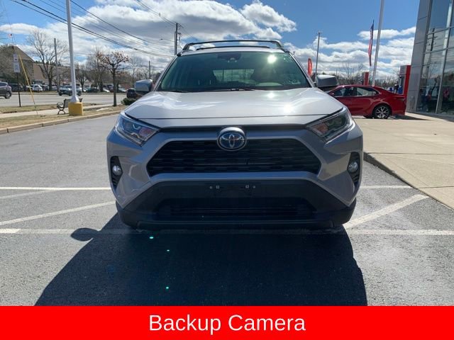 Used 2020 Toyota RAV4 XLE w/ XLE Grade Weather Package AWD/4WD image 9