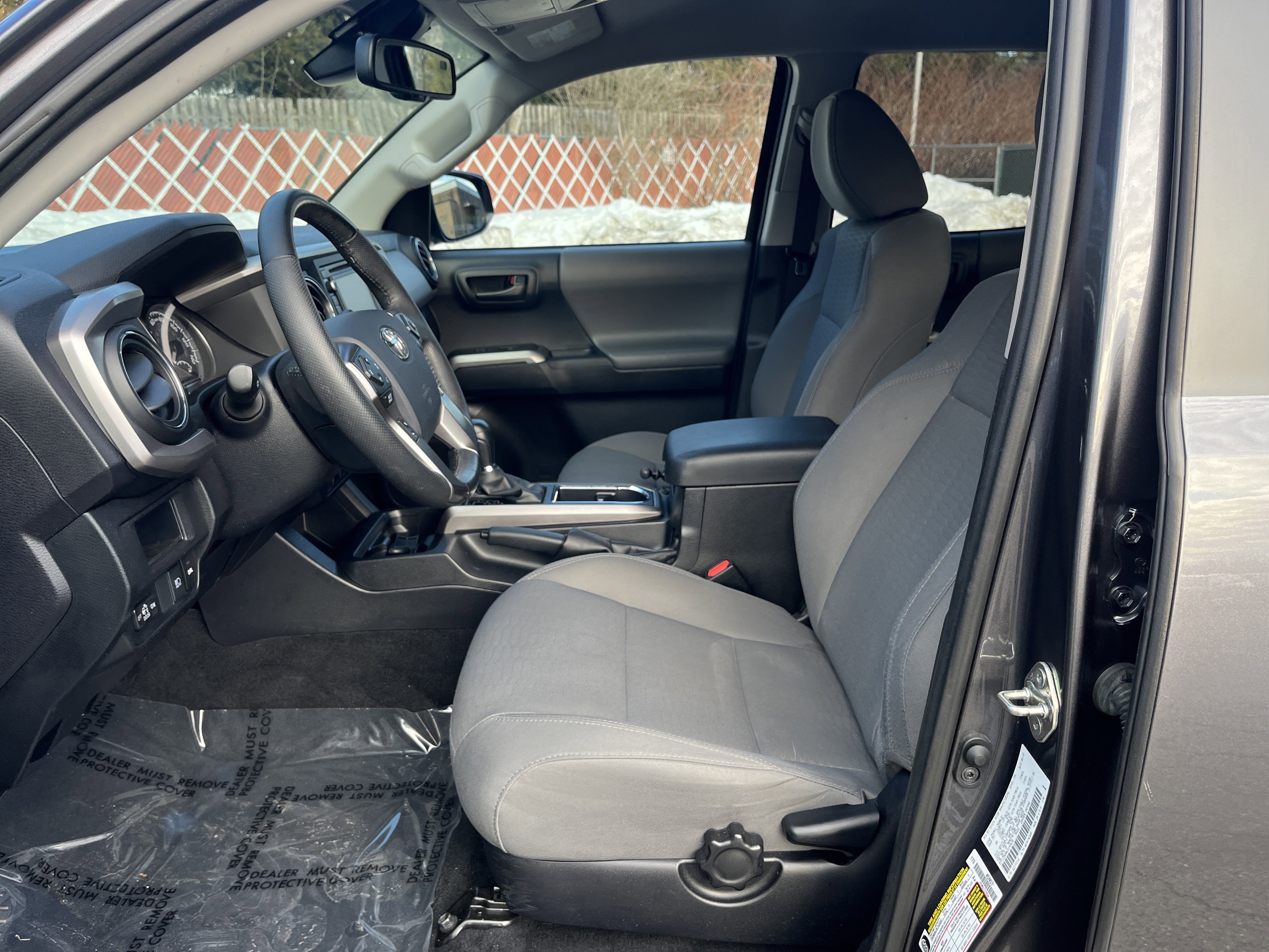 Used 2018 Toyota Tacoma SR5 image 17