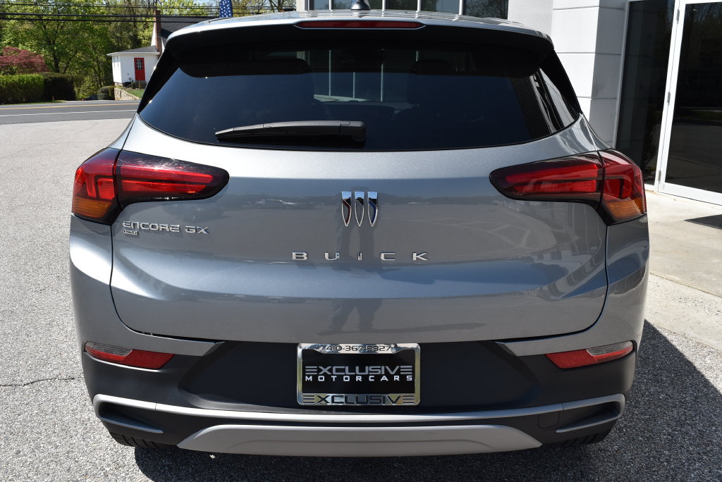 Used 2025 Buick Encore GX Preferred AWD/4WD image 6