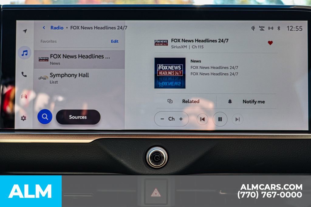 Used 2025 Toyota Crown Signia image 40