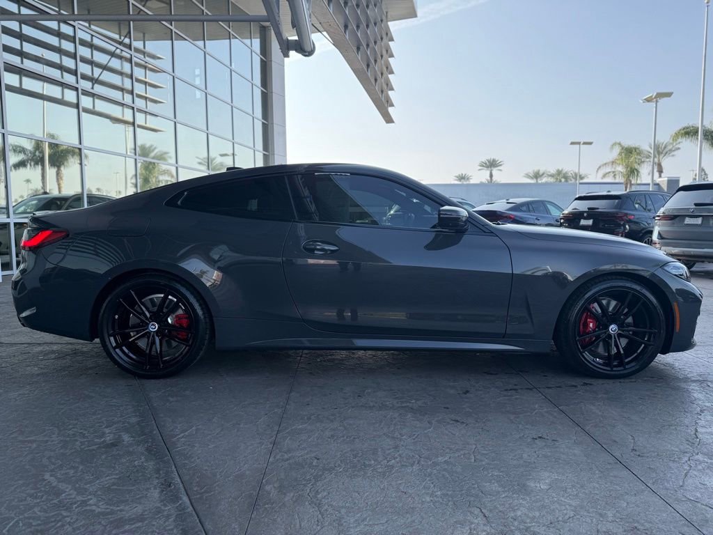 Used 2023 BMW M440i Coupe w/ Premium Package image 3
