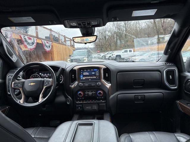 Used 2021 Chevrolet Silverado 1500 High Country w/ Technology Package image 15
