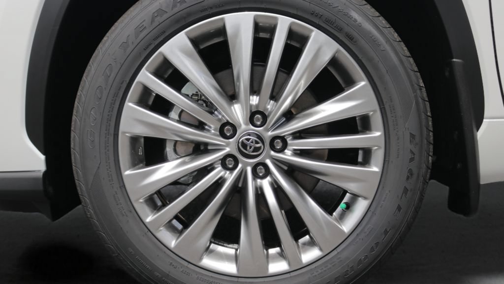 New 2026 Toyota Highlander Platinum AWD/4WD image 9
