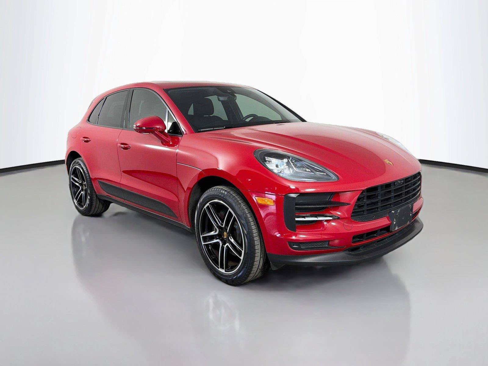 Certified 2021 Porsche Macan AWD/4WD image 9