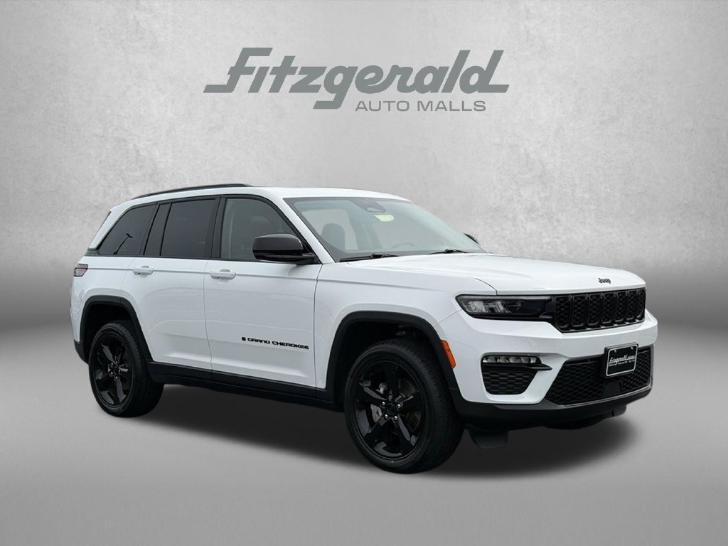 Used 2023 Jeep Grand Cherokee Limited w/ Black Appearance Package