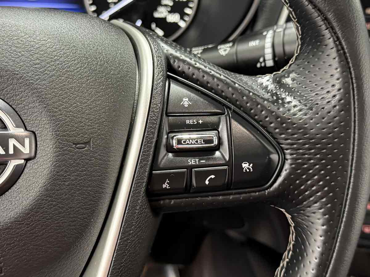 Used 2023 Nissan Maxima SL image 18
