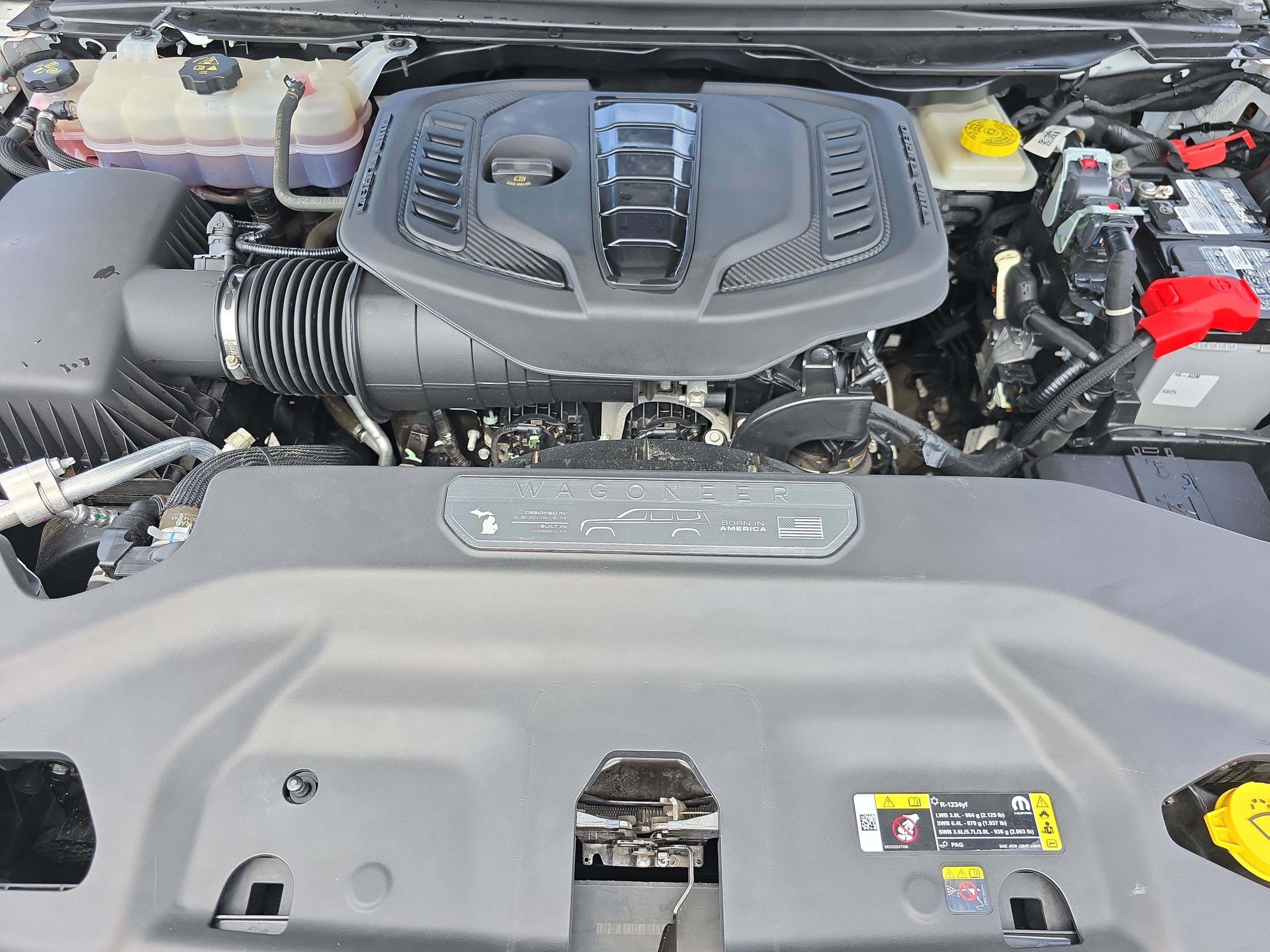 Used 2024 Jeep Wagoneer L 4WD image 28