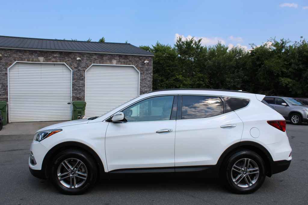 Used 2017 Hyundai Santa Fe Sport AWD/4WD image 10