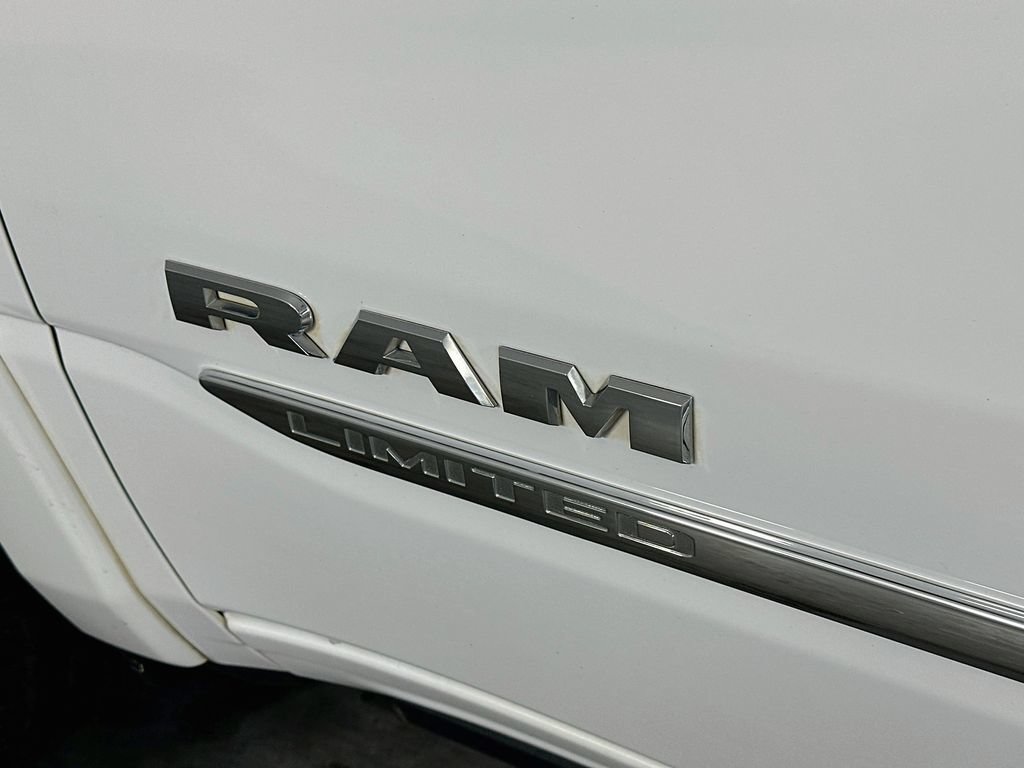 Used 2021 RAM 1500 Limited w/ Body Color Bumper Group AWD/4WD image 28