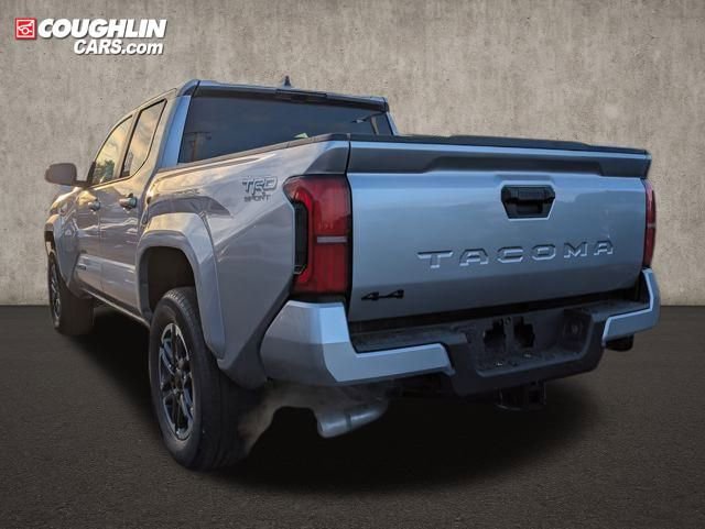New 2025 Toyota Tacoma TRD Sport image 7