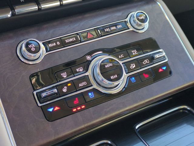 Used 2024 Lincoln Aviator Reserve w/ Equipment Group 201A RWD image 24