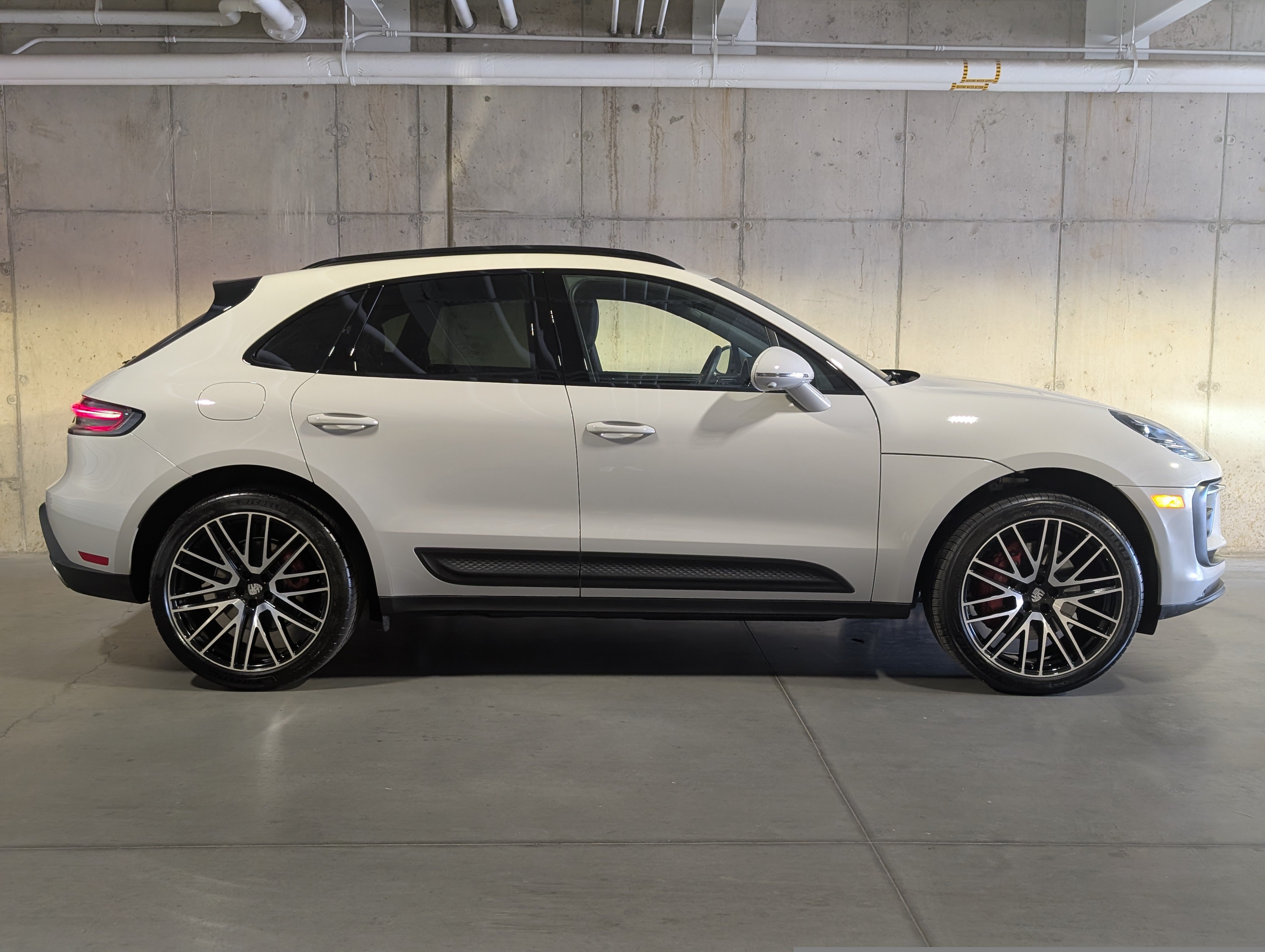 Certified 2026 Porsche Macan S AWD/4WD image 10