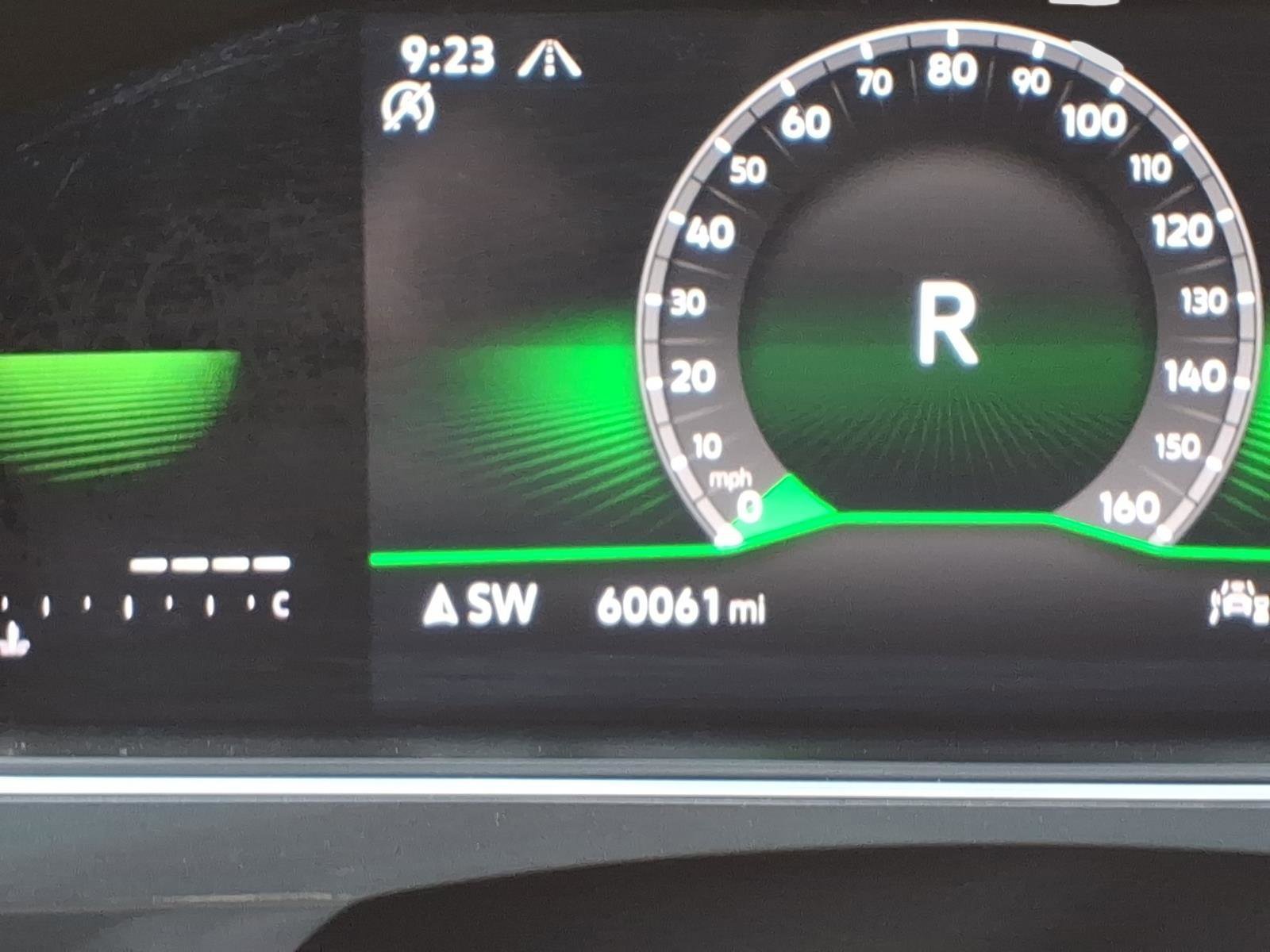 Used 2022 Volkswagen Tiguan SE R-Line image 25