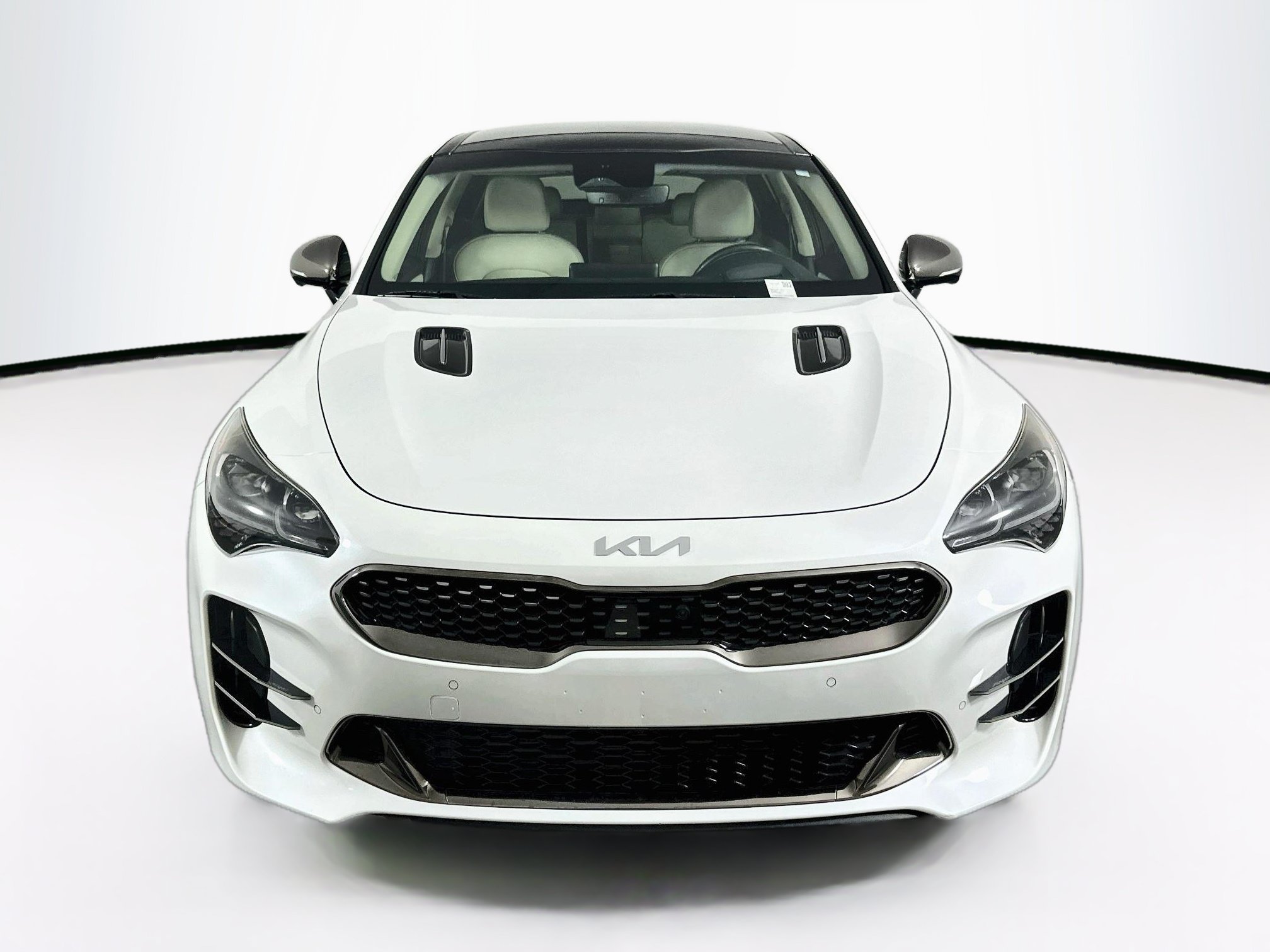 Used 2022 Kia Stinger GT2 RWD image 2
