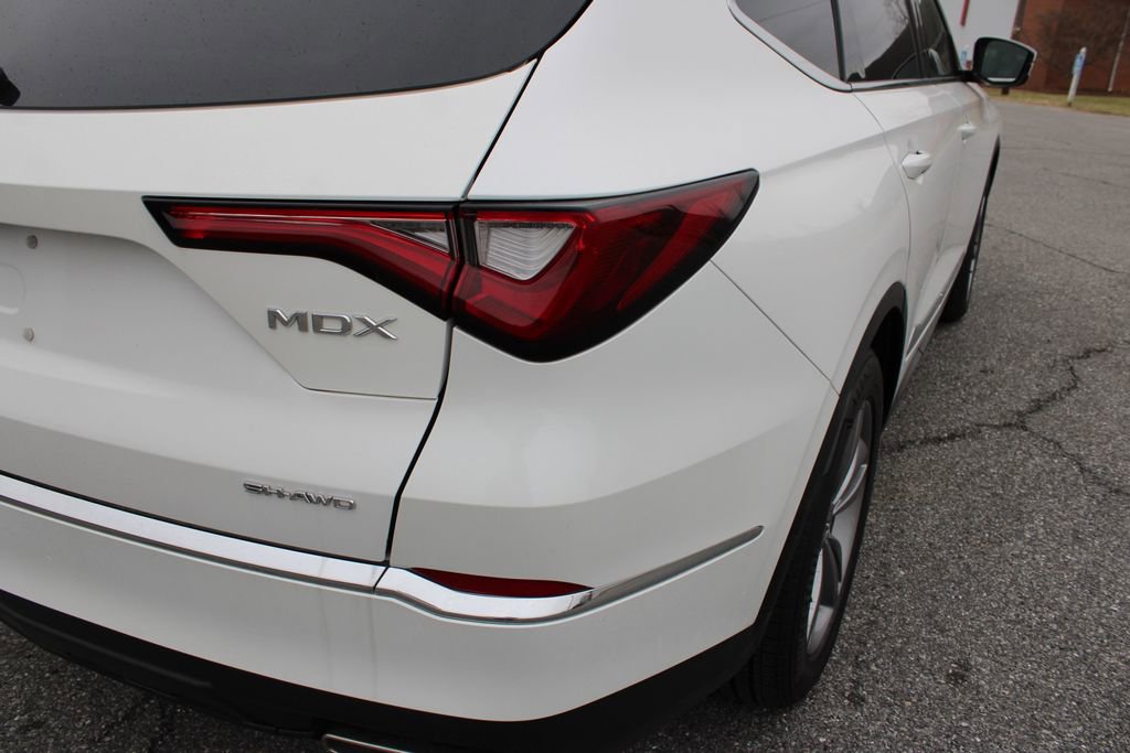Used 2022 Acura MDX SH-AWD image 45