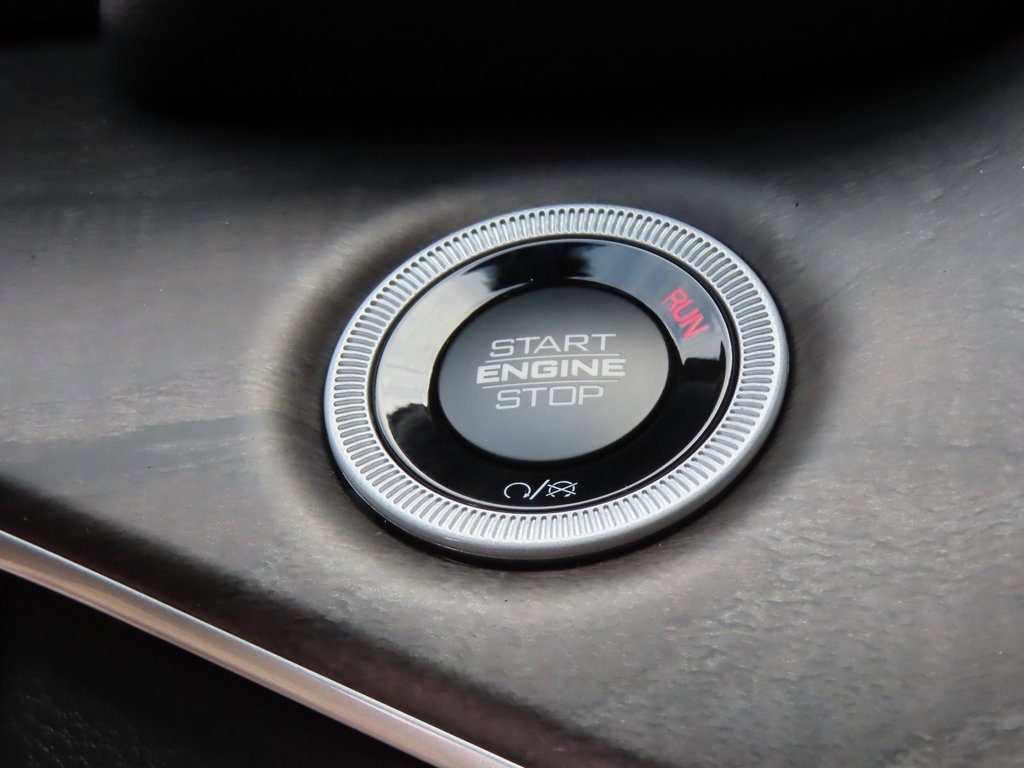 New 2025 Jeep Grand Cherokee Limited w/ Luxury Tech Group II image 14