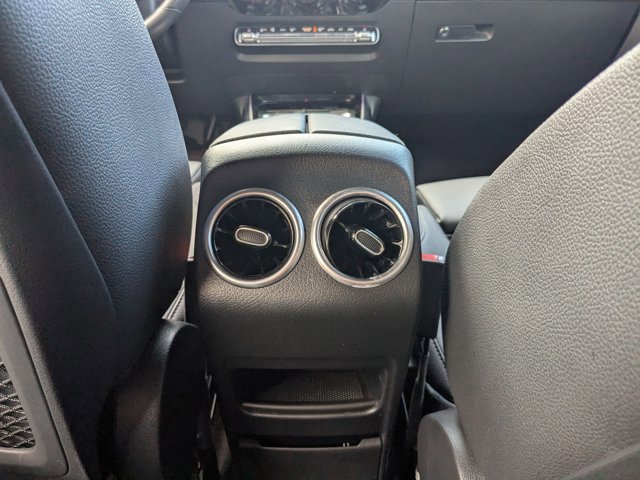 Used 2025 Mercedes-Benz GLA 250 GLA 250 image 17