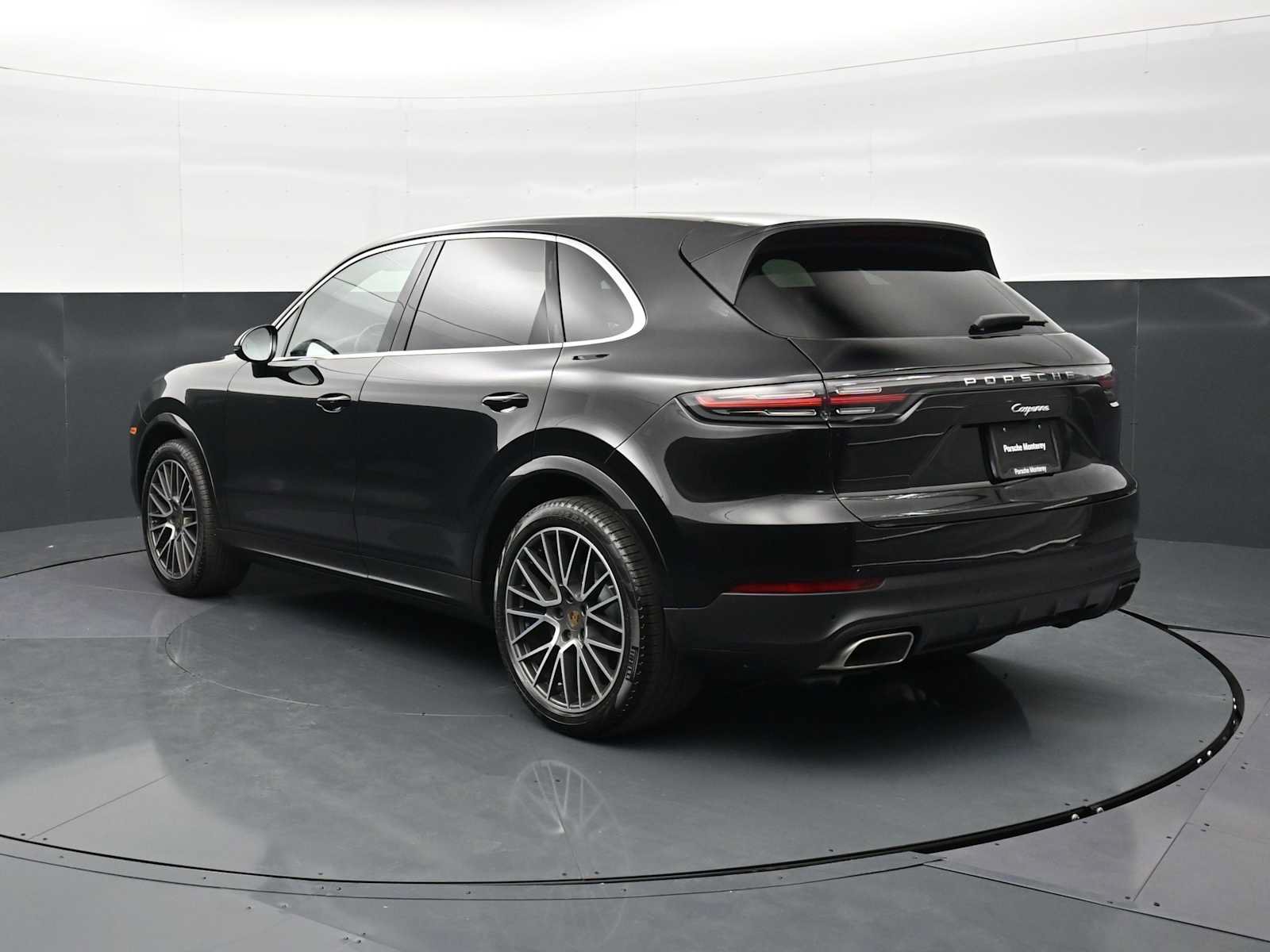 Certified 2021 Porsche Cayenne AWD/4WD image 3