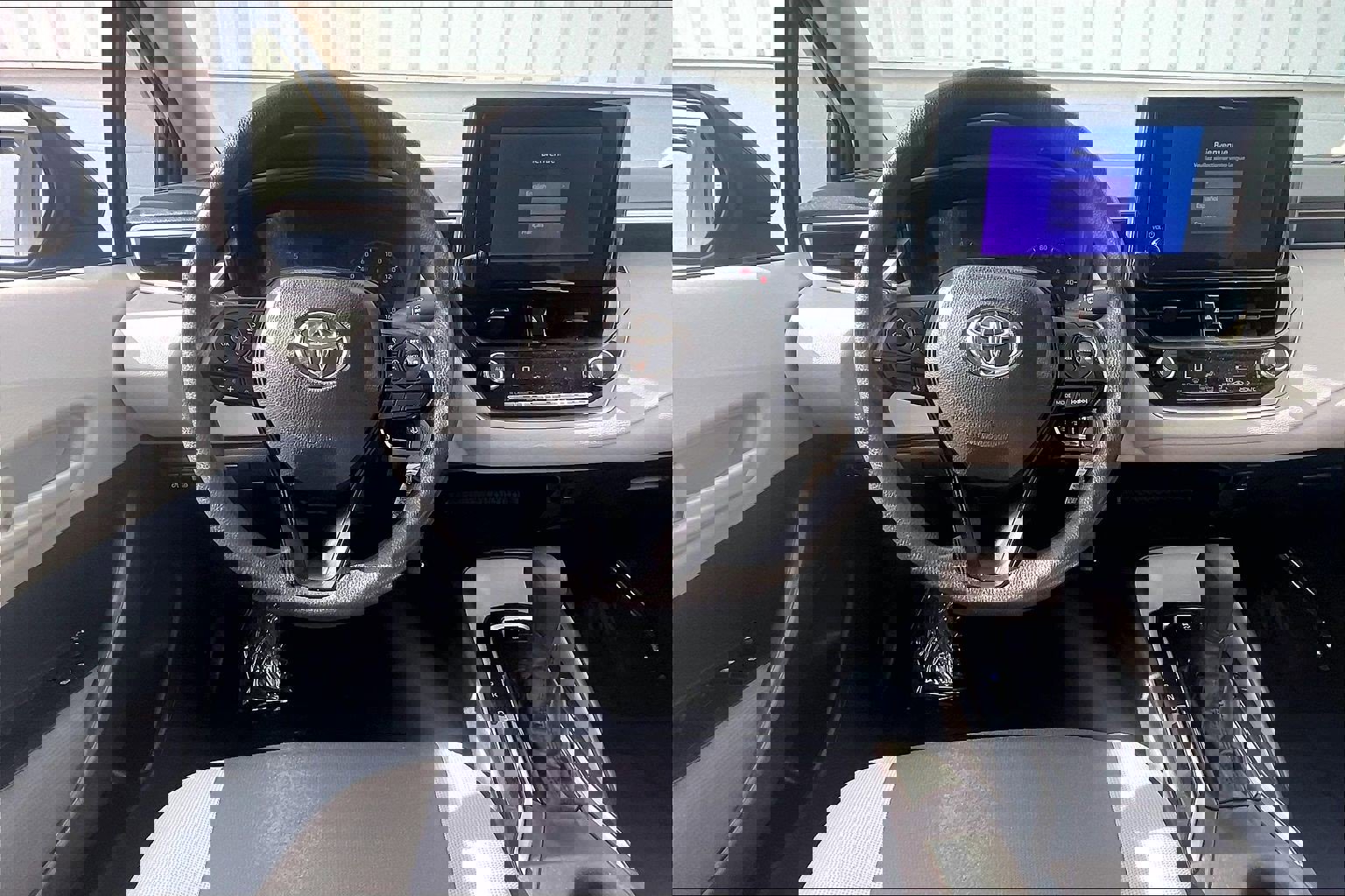 Used 2023 Toyota Corolla LE w/ Carpet Mat Package (TMS) image 6