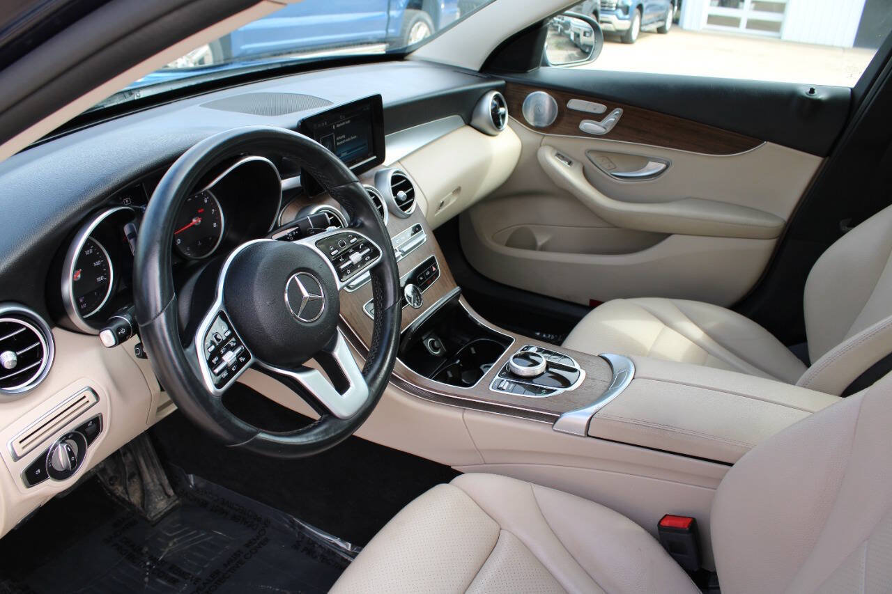 Used 2019 Mercedes-Benz C 300 4MATIC Sedan image 13