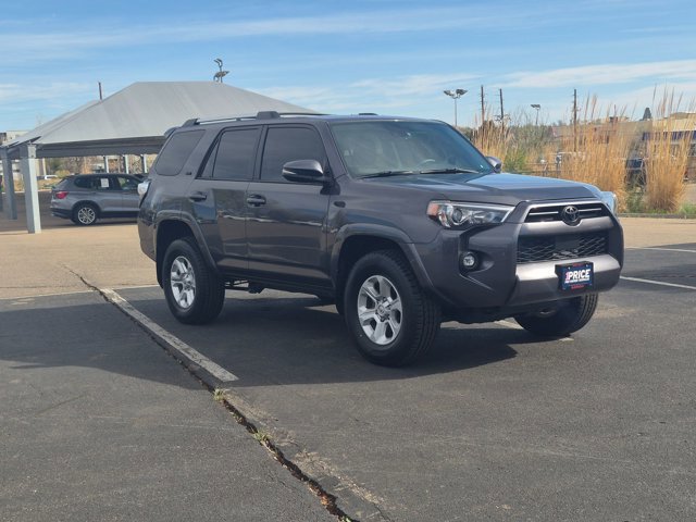 Used 2023 Toyota 4Runner SR5 Premium w/ Moonroof Package image 3