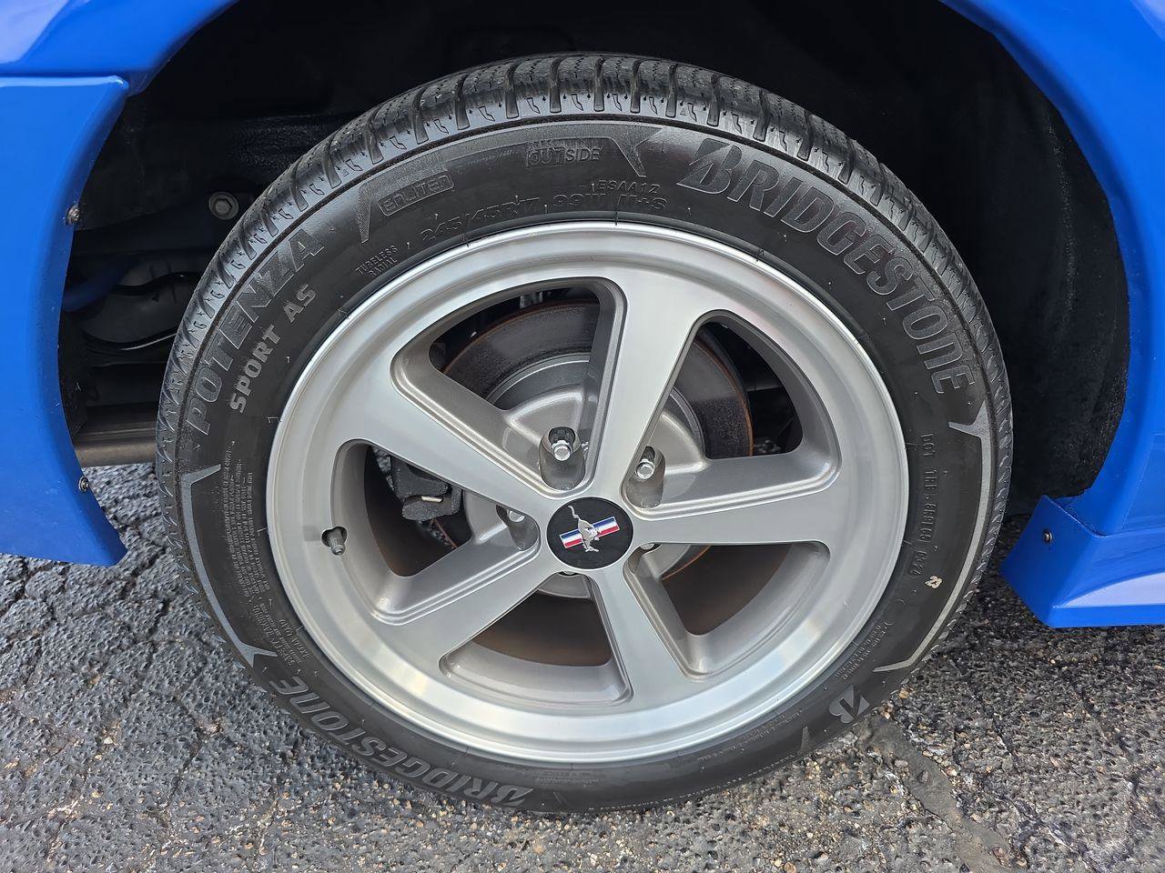 Used 2004 Ford Mustang Mach 1 image 17