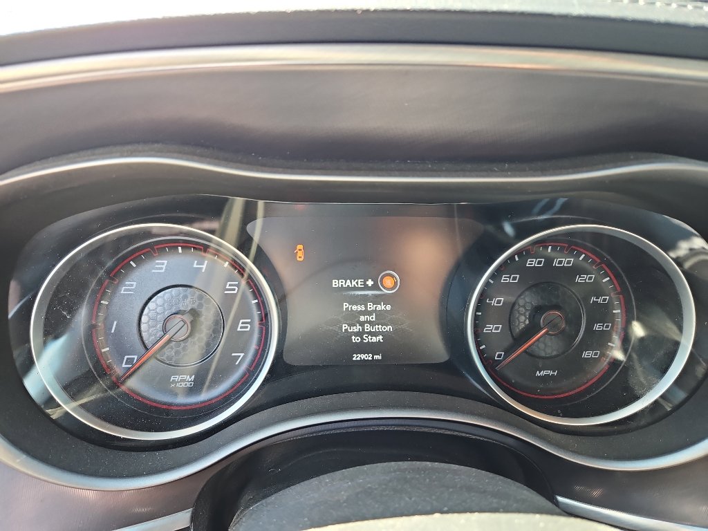 Used 2020 Dodge Charger Scat Pack w/ Dynamics Package RWD image 9