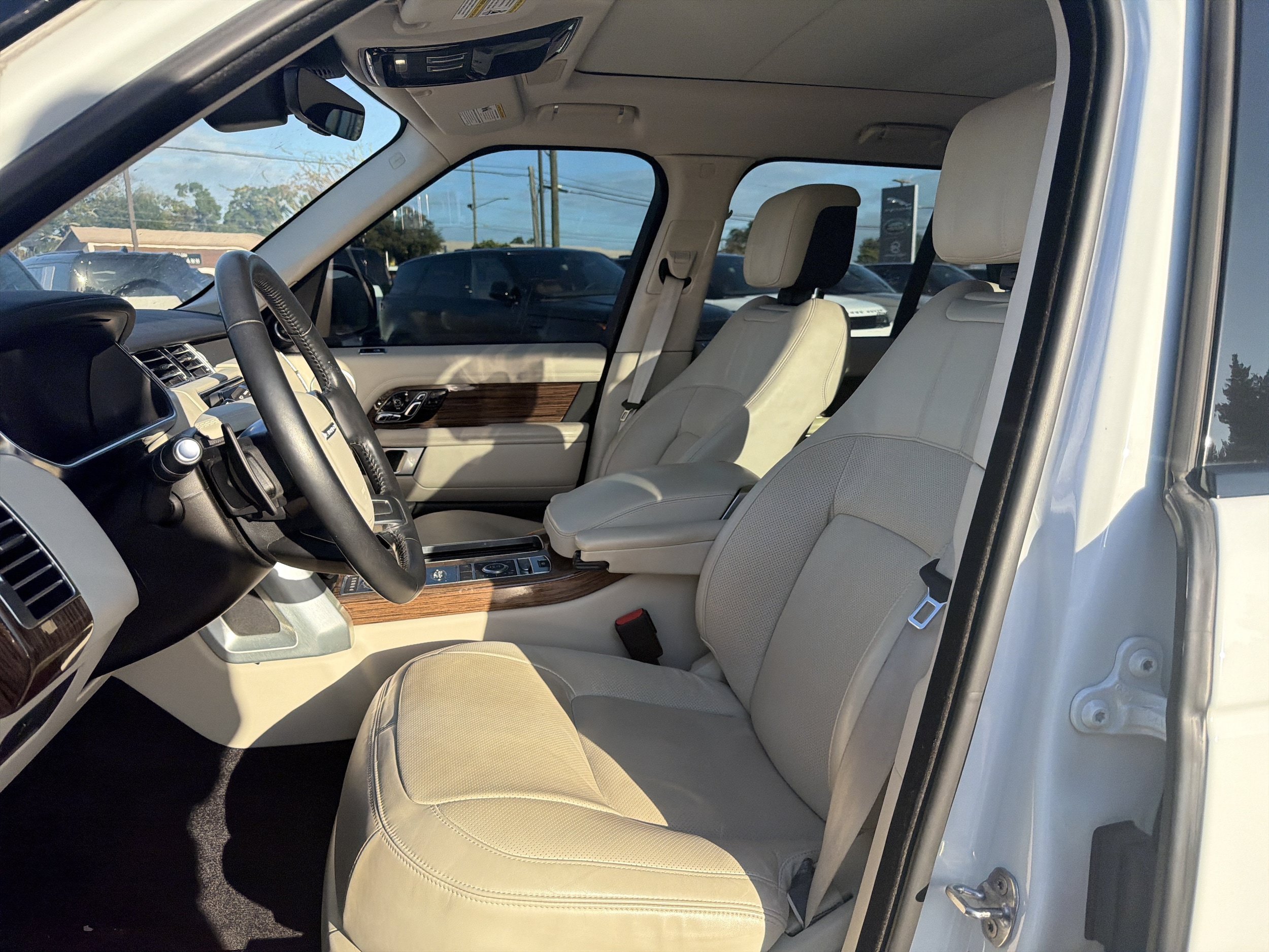 Used 2022 Land Rover Range Rover Westminster Edition AWD/4WD image 7