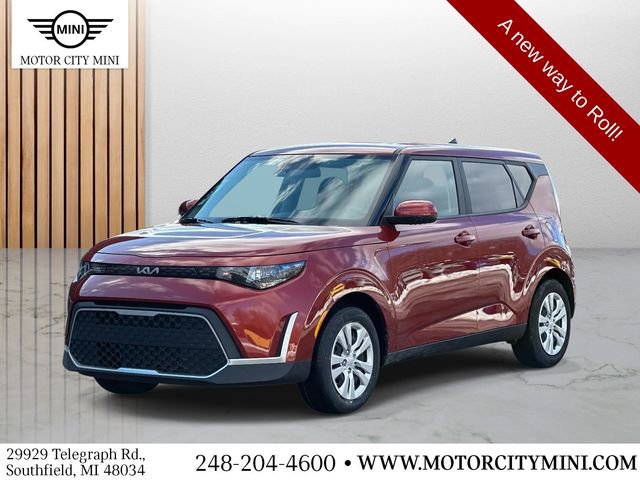 Used 2023 Kia Soul LX image 8