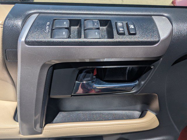 Used 2019 Toyota 4Runner SR5 Premium AWD/4WD image 10