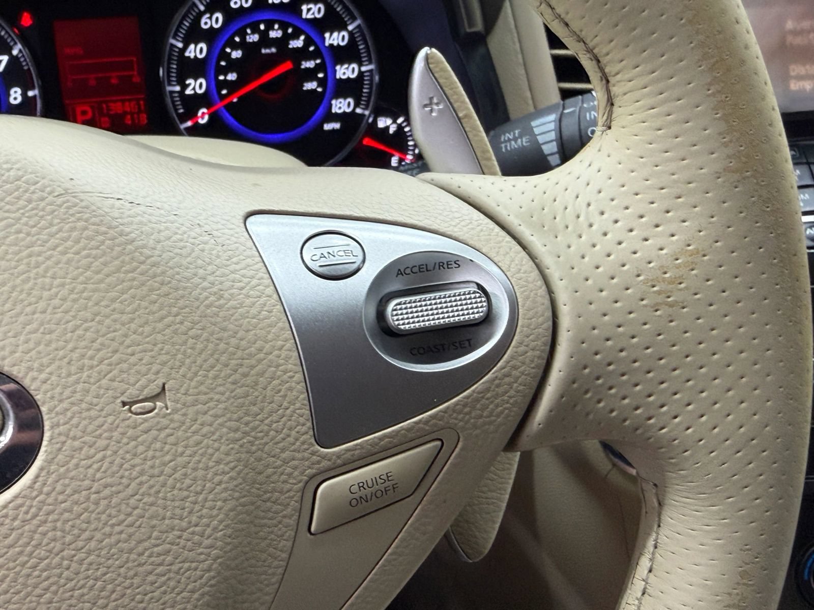 Used 2009 INFINITI FX35 2WD w/ Navigation Pkg image 26