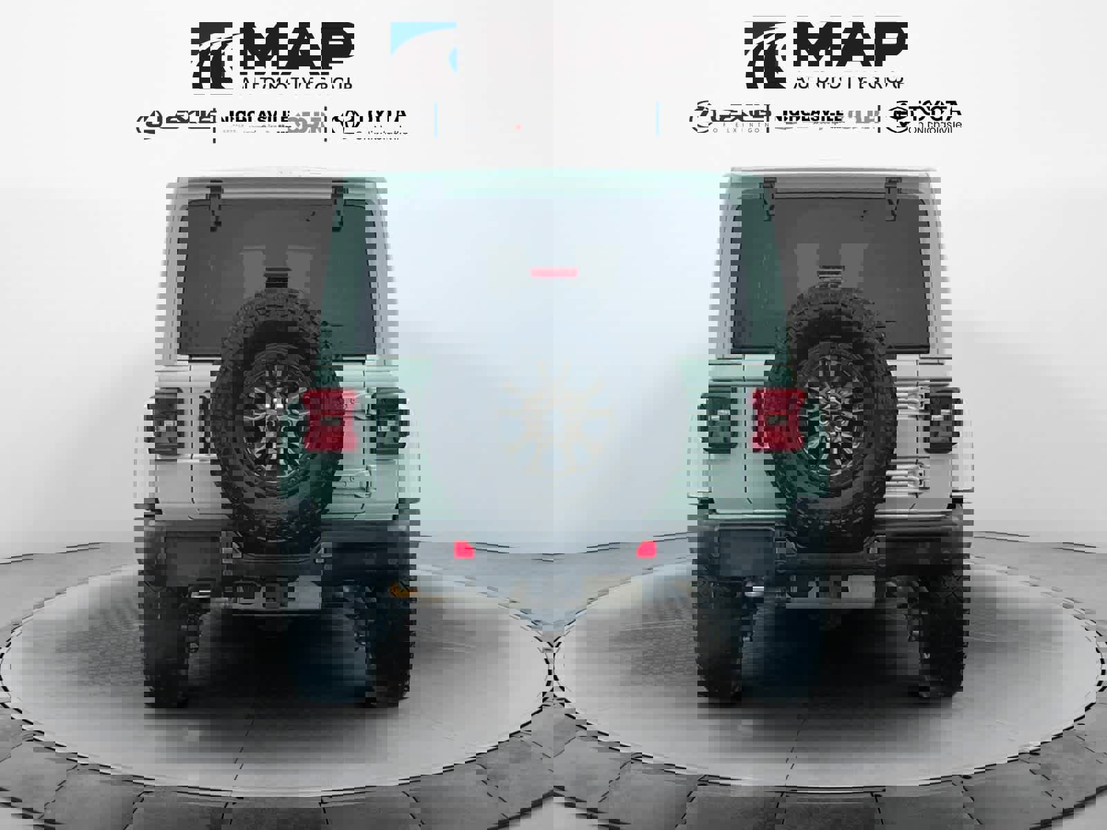 Used 2023 Jeep Wrangler Unlimited Rubicon 392 w/ Dual Top Group image 3